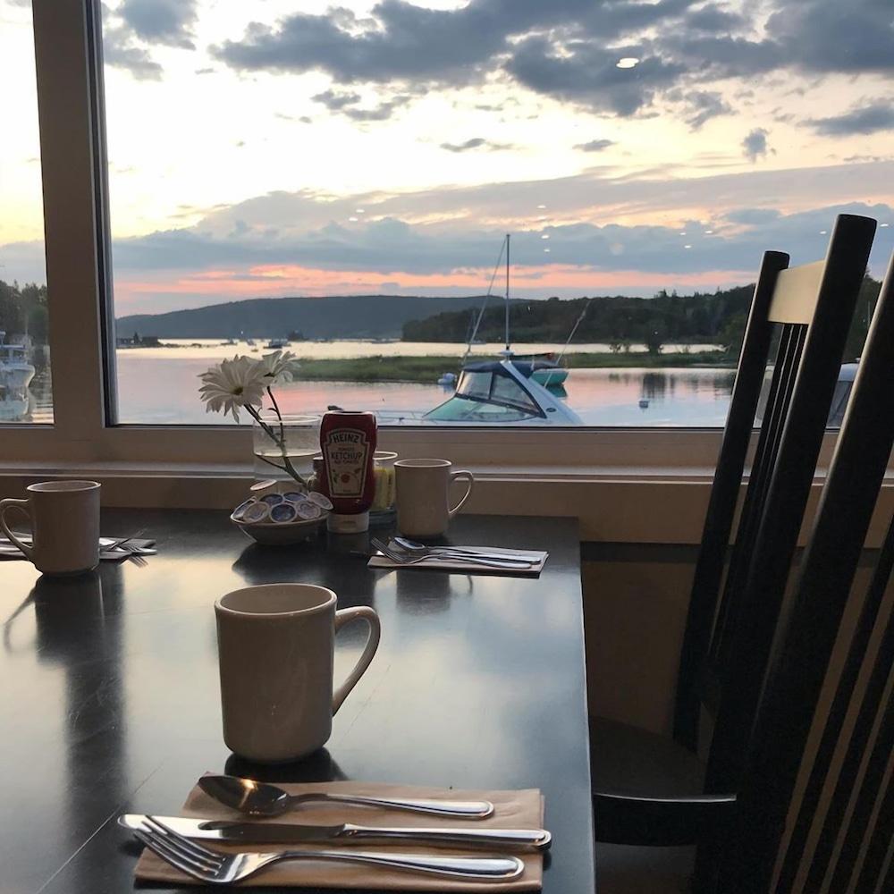 Inverary Resort Baddeck Inlet Exteriör bild
