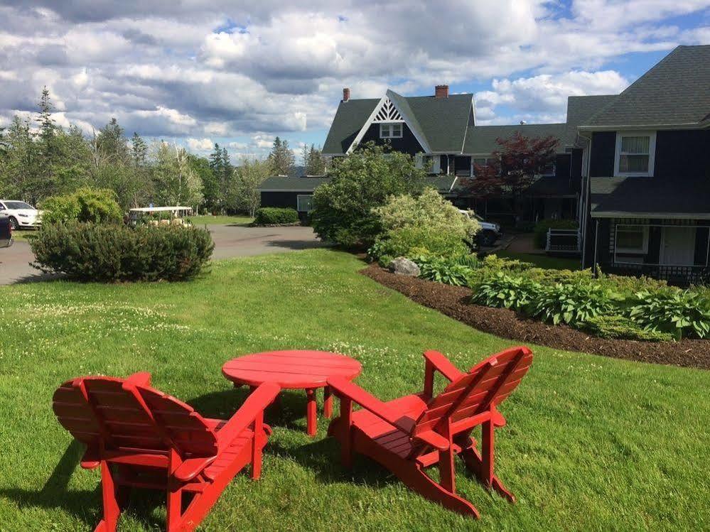 Inverary Resort Baddeck Inlet Exteriör bild